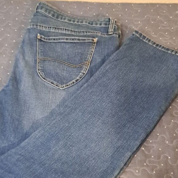 Lee by Riders mid rise straight Women's Jeans size 20 - Picture 1 of 6